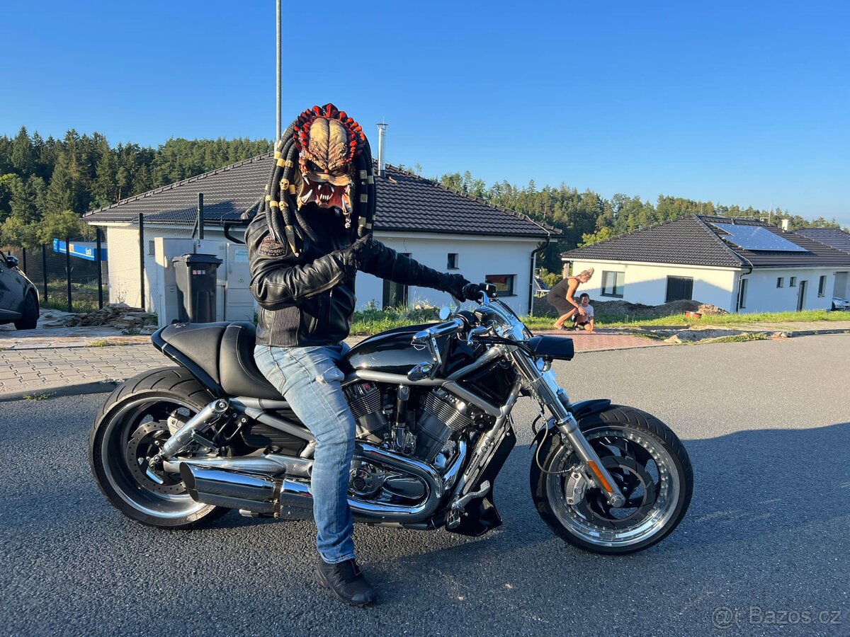 Prodej HARLEY DAVIDSON V-ROD