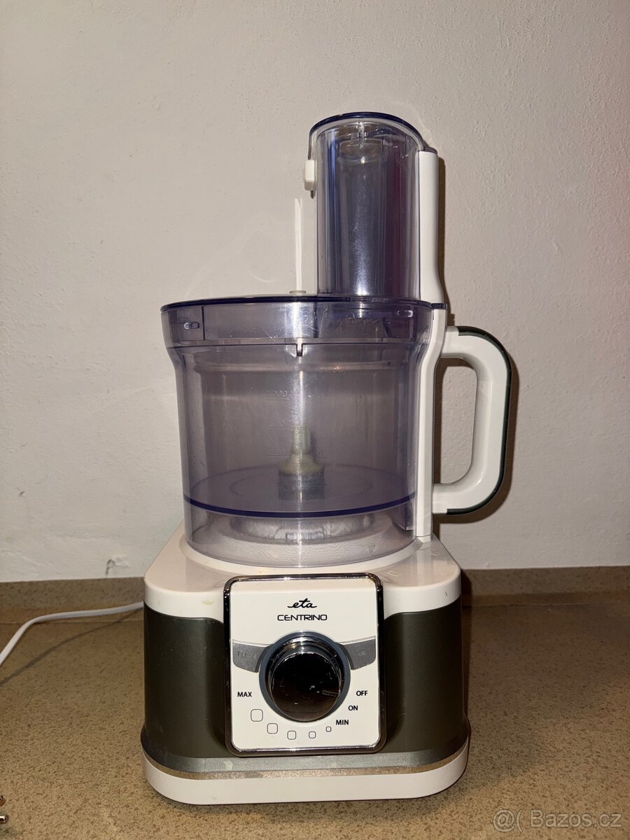 Kuchyňský robot ETA Centrino