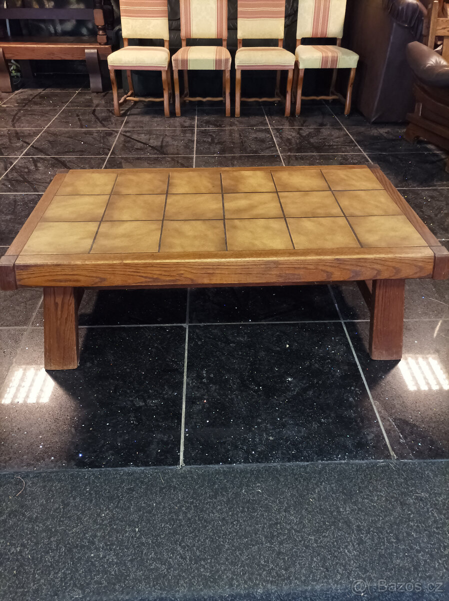 Konferenční stolek s dlažbou 2