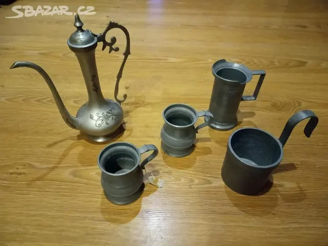 Prodám Starožitný čajový servis 5kusů.