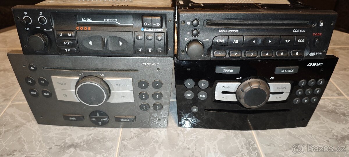 Originální autorádio OPEL