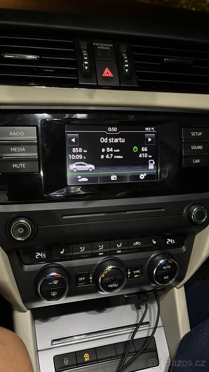 Radio Swing Octavia 3