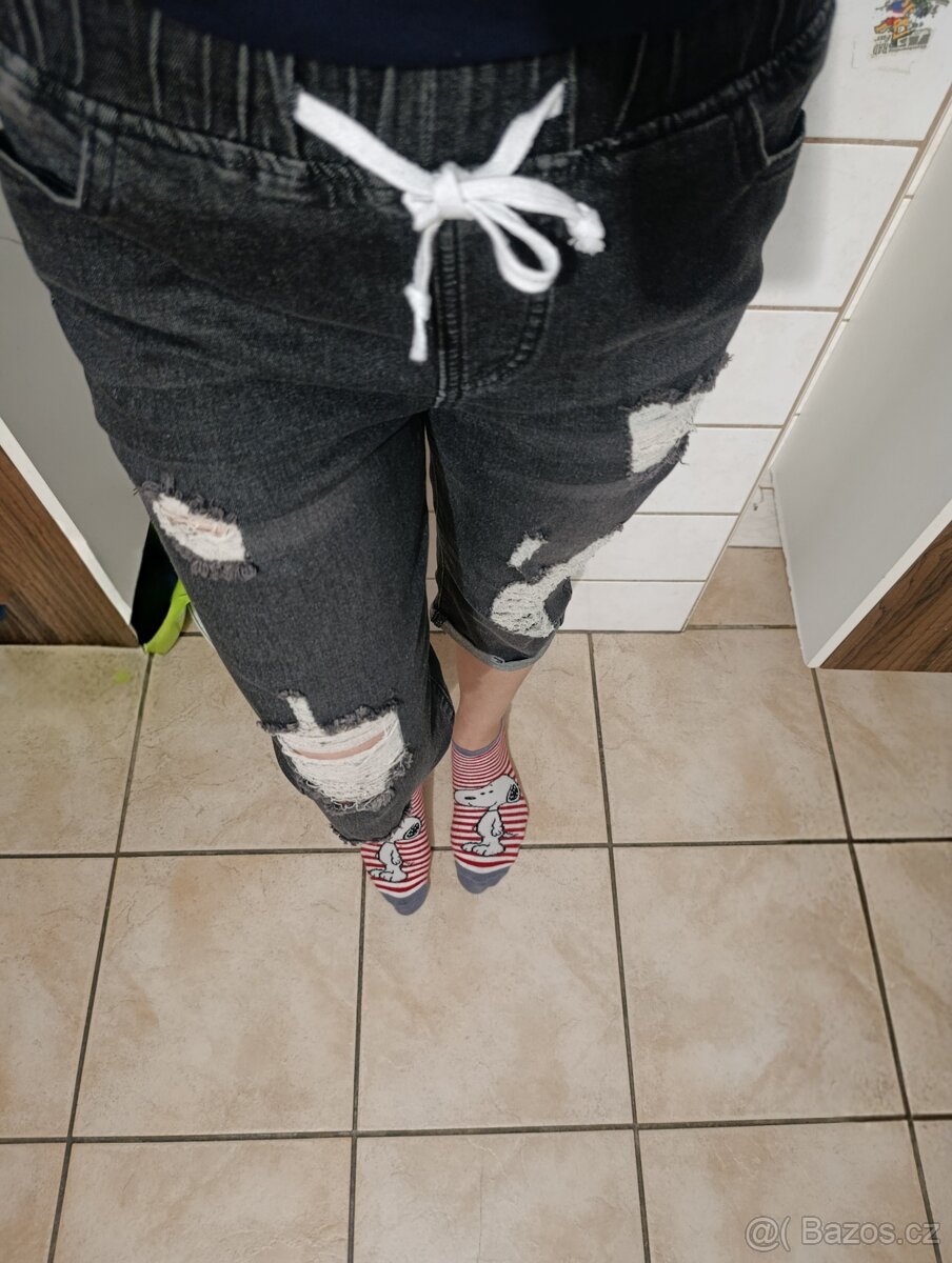 Nové 3/4 džíny velikost M