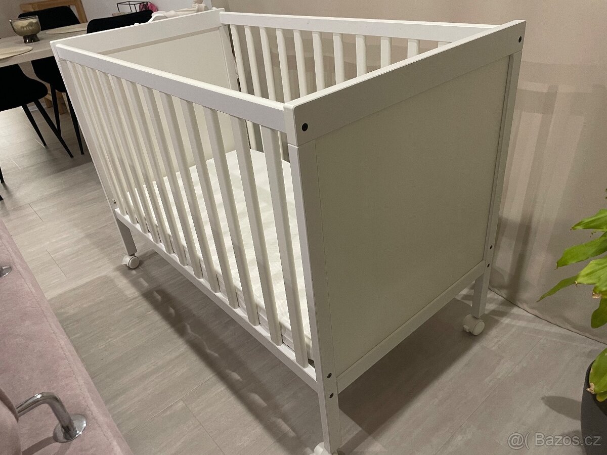 Dětská postýlka 60x120 cm