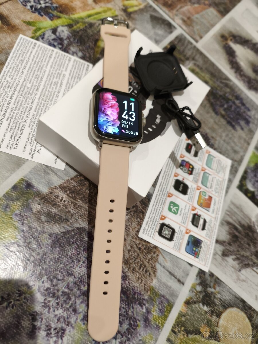 nové moderní chytré hodinky