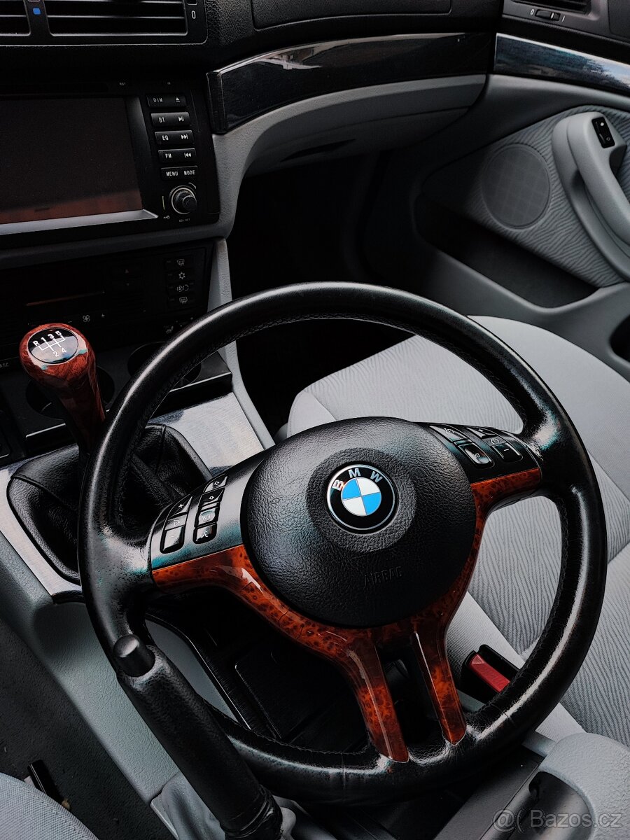 BMW E39 Volant + Řadící Páka Dřevodekor TOP Stav