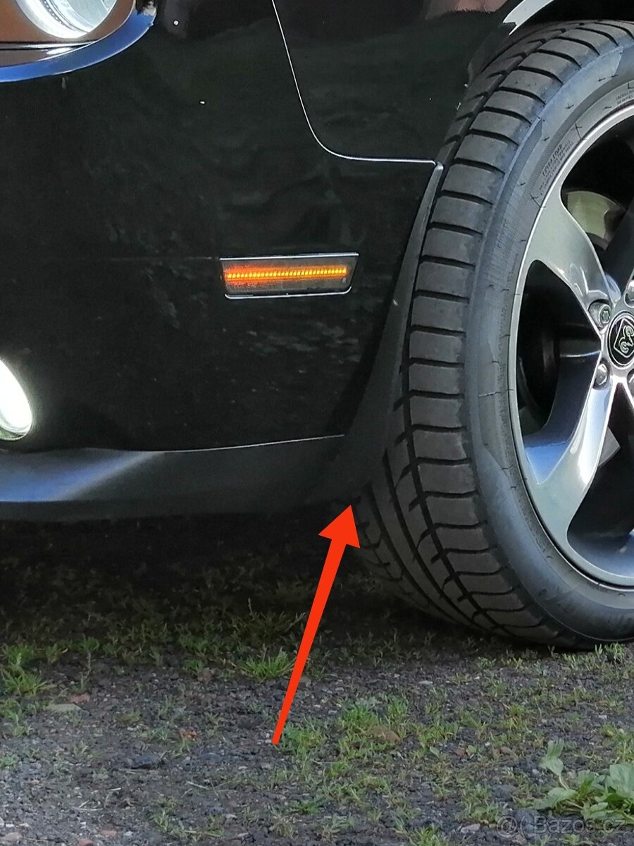 Přední canardy pro Dodge Challenger SXT