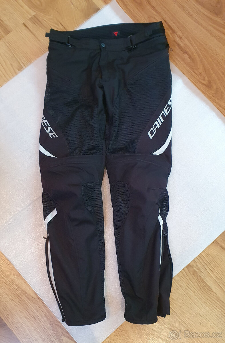 Dainese DRAKE AIR D-DRY letní kalhoty černé/bílé, vel. 48