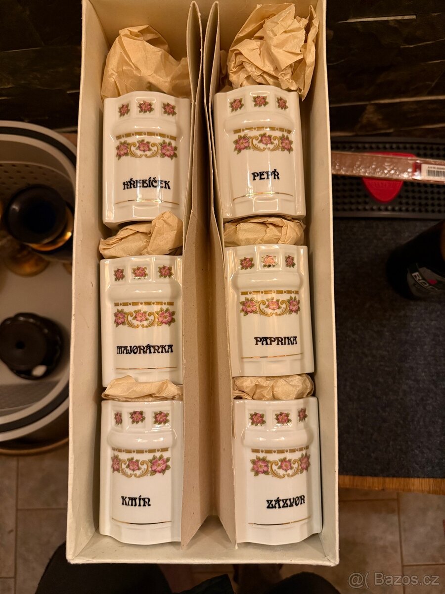 Sada porcelánových kořenek - Karlovarský porcelán