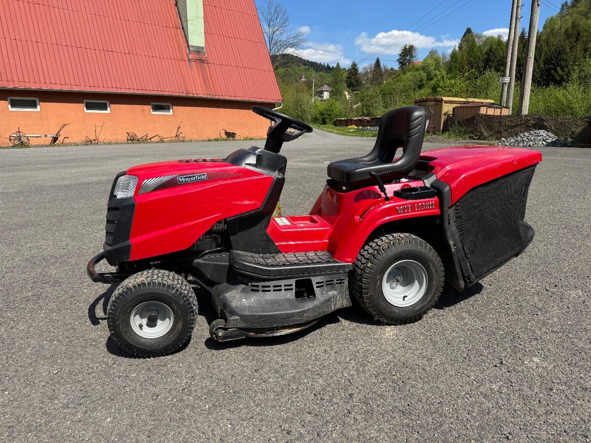 Zahradní traktor MTF 1538 H