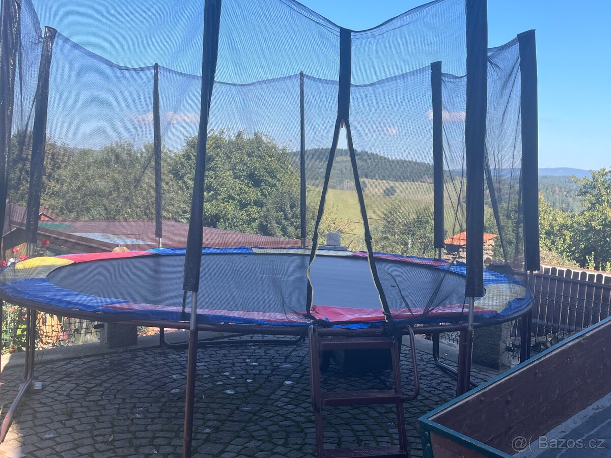 Trampolína 360