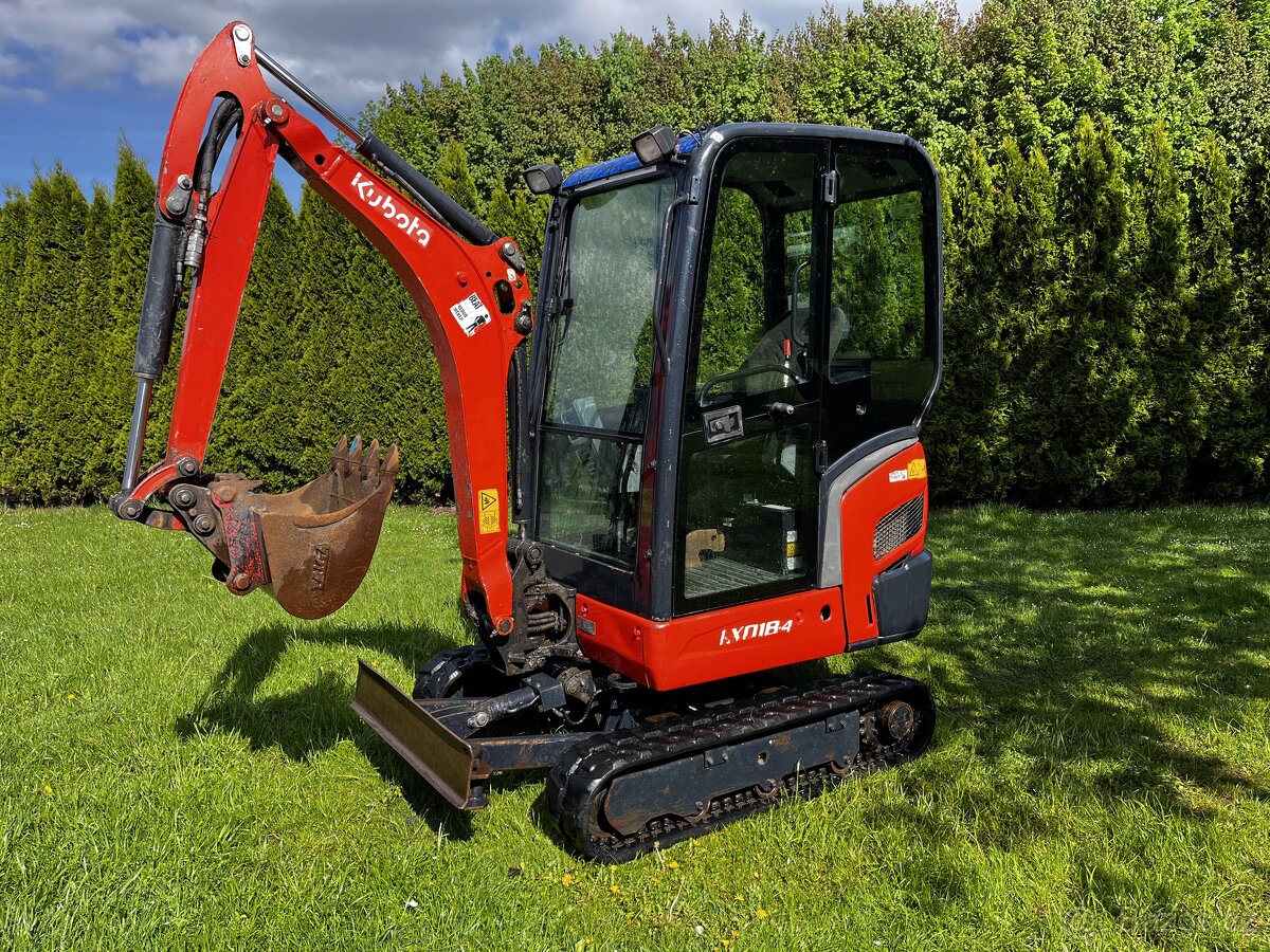 Minibagr Kubota KX018-4