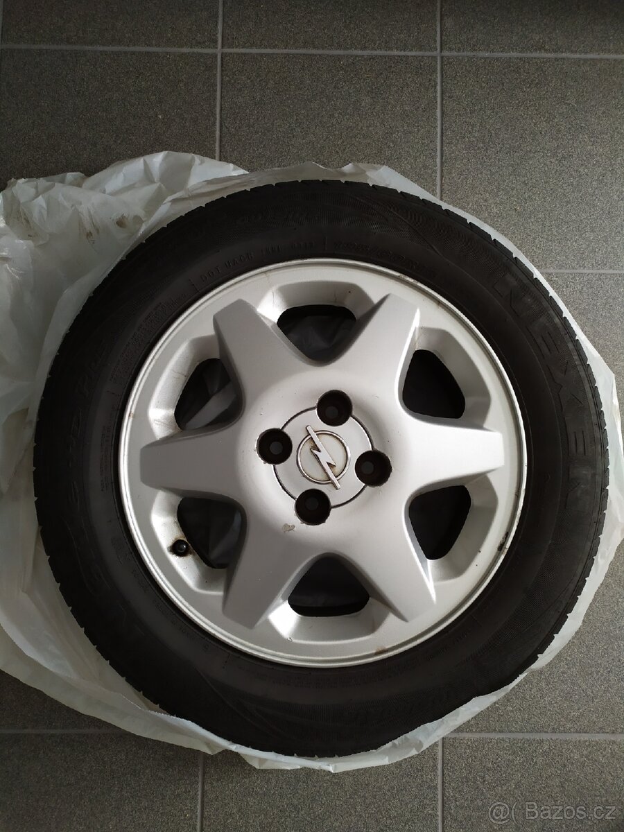 Alu kola Opel Astra G + letní pneu