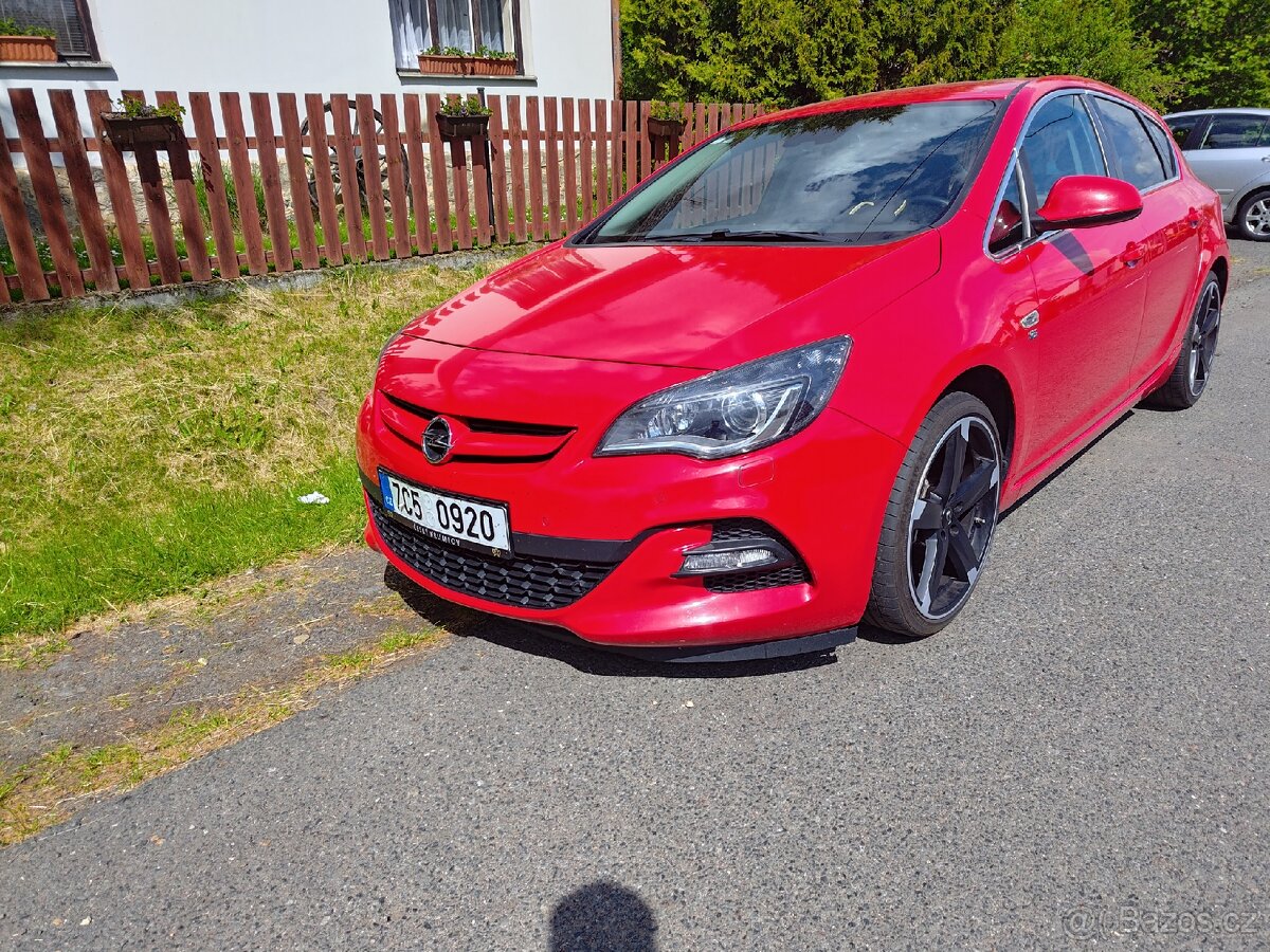 Opel Astra J OPC 1.4