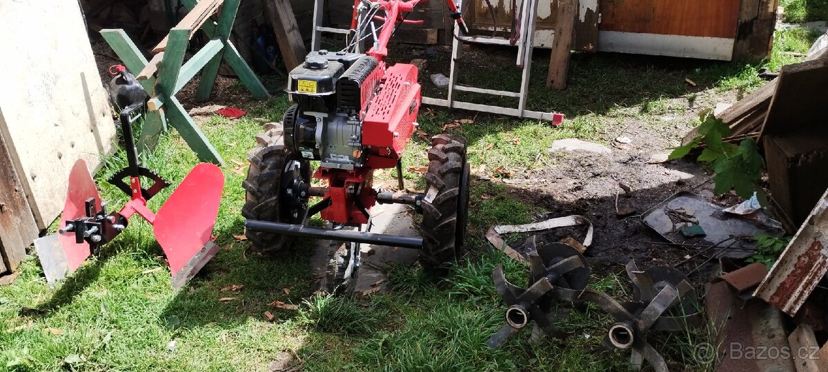 Multifunkční kultivátor ML60-3
