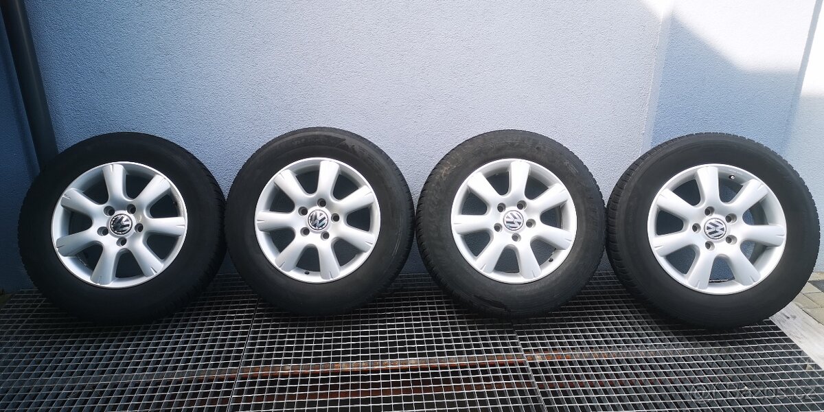 Original sada ALU KOLA 5X130 R17 S Pneu 235/65/R17