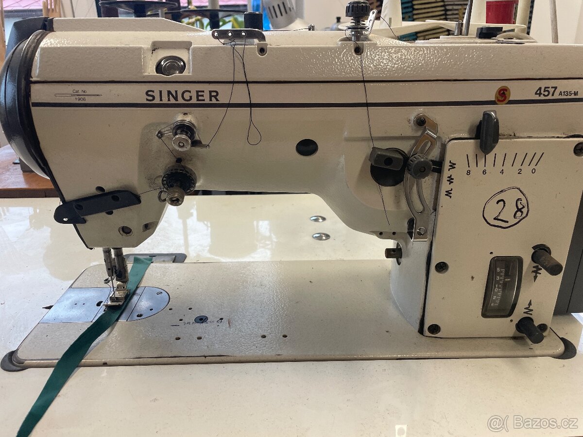Singer 457 A135-M průmyslový stroj