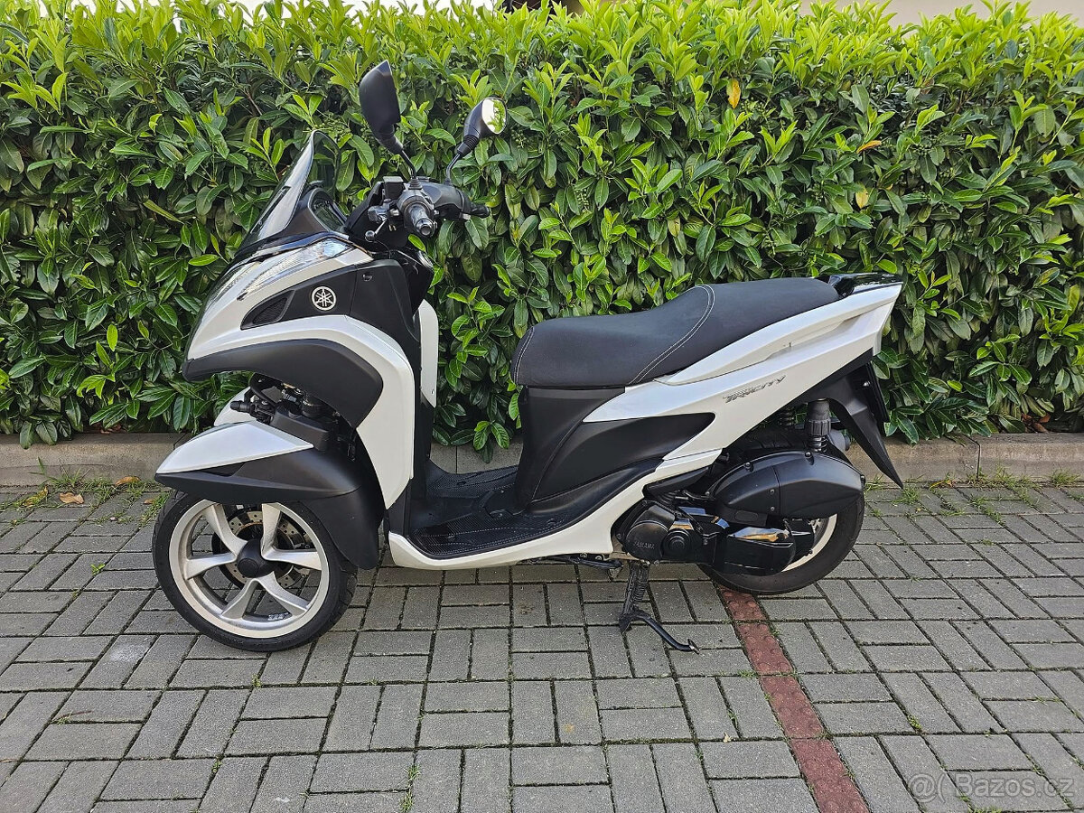YAMAHA Tricity 125