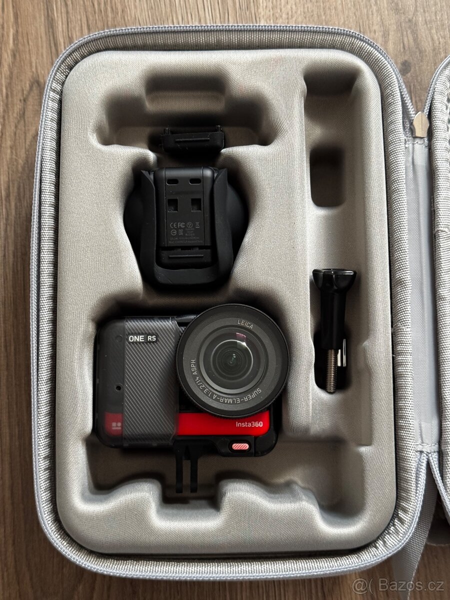Insta360 ONE RS Twin edition