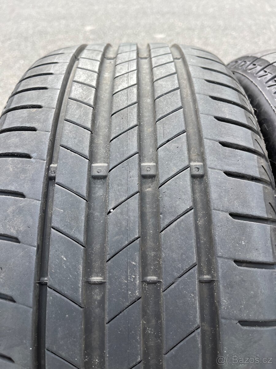 Letní pneumatiky BMW dvourozměrné