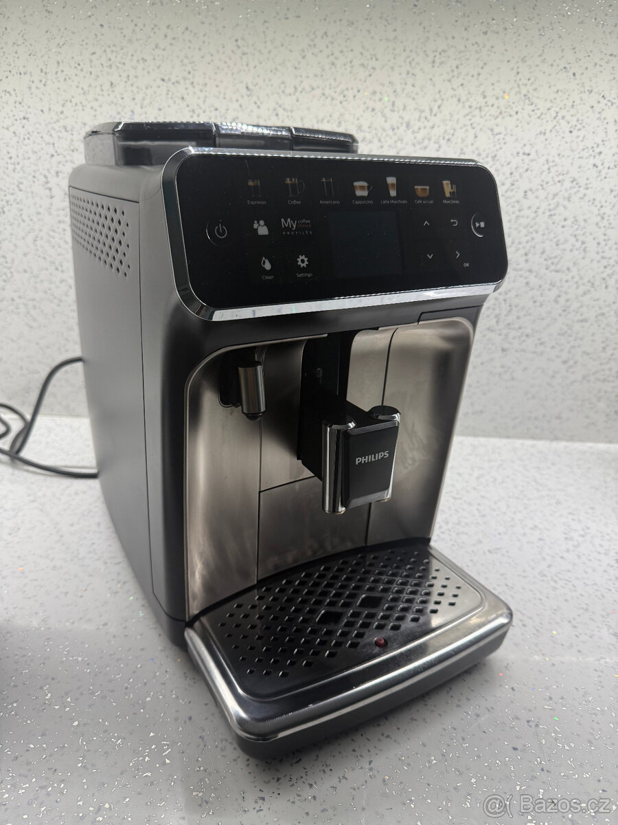 Kávovar Philips Series 5500 LatteGo - TOP CENA