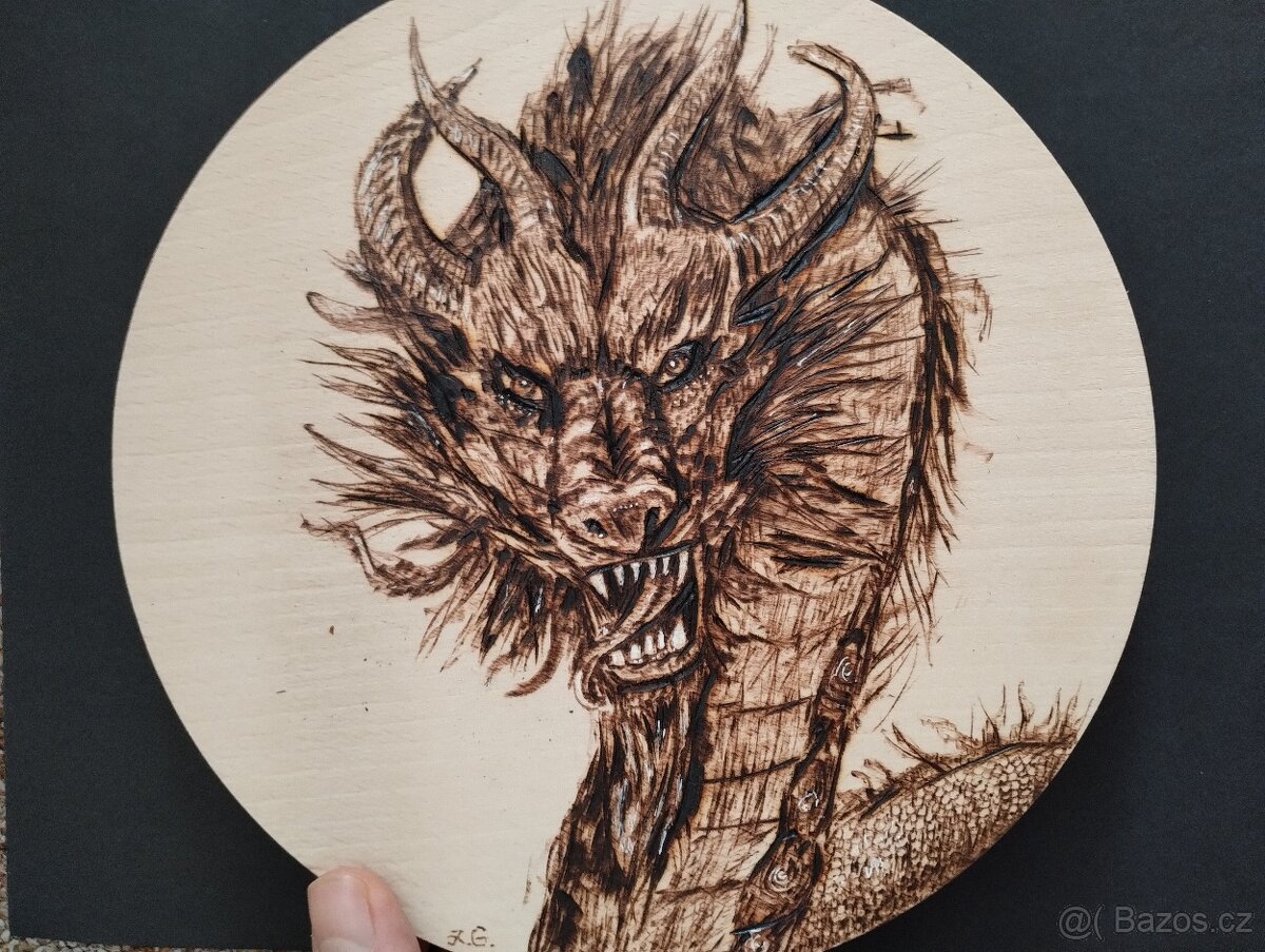 Čínský drak pyrografie