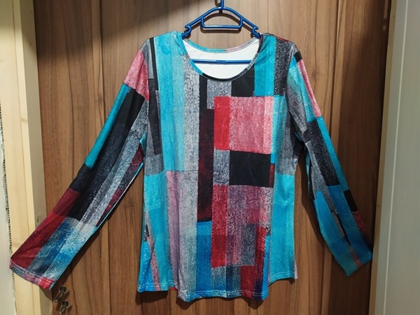 Dámská halenka - velikost L - nová