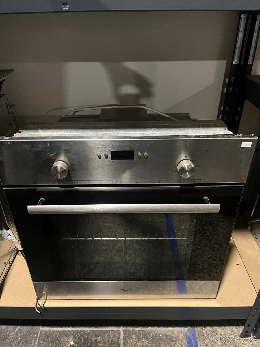 Vestavná trouba Whirlpool, BEKO, Fagor