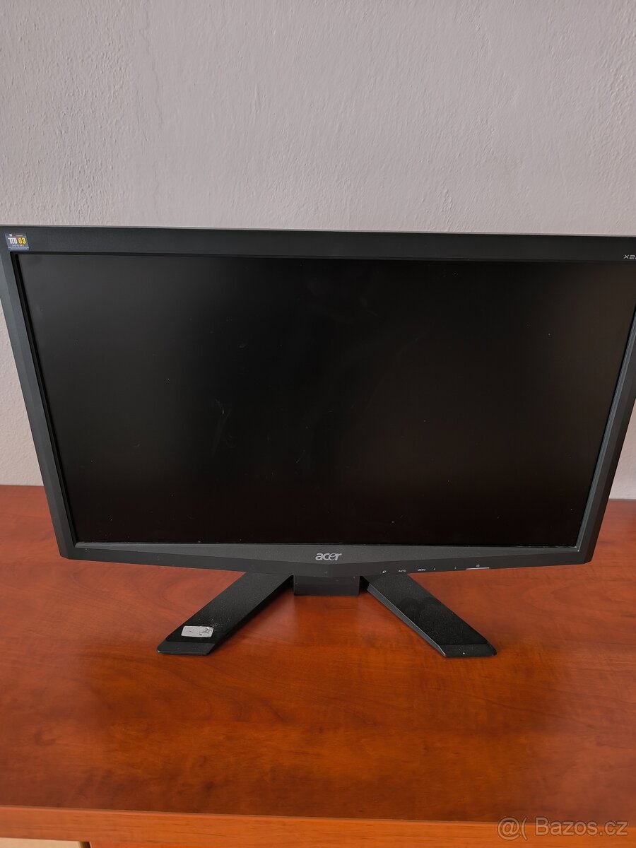 LCD monitor Acer 22