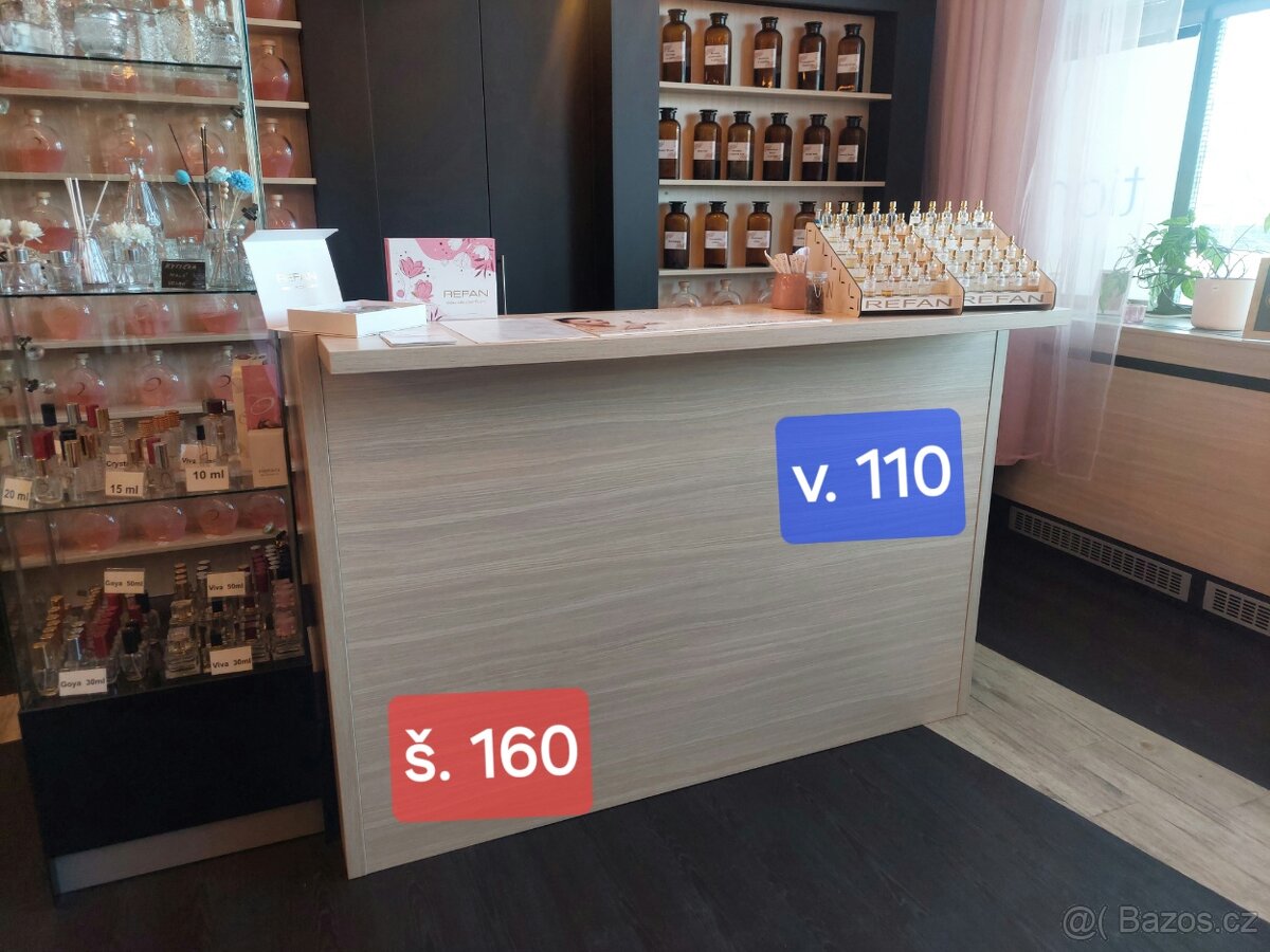 Barový pult, ostrůvek, pult do obchodu