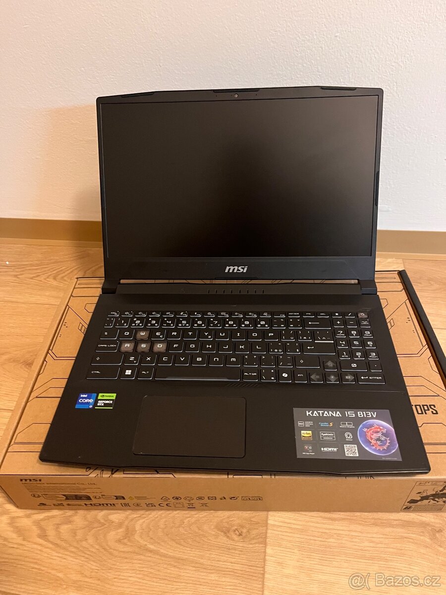 Herní notebook - MSI Katana 15 B13VGK-1867CZ se zárukou