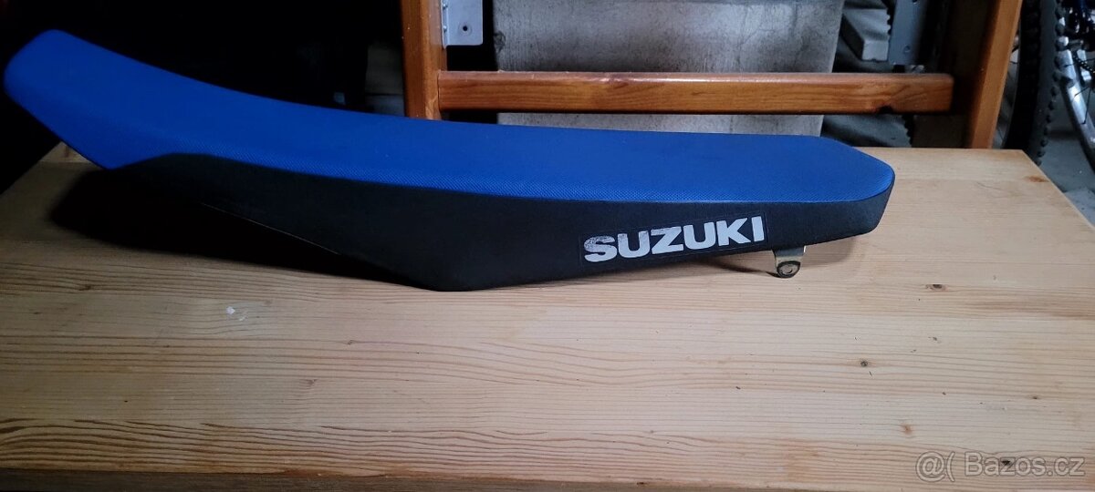 Sedlo suzuki rmz 250