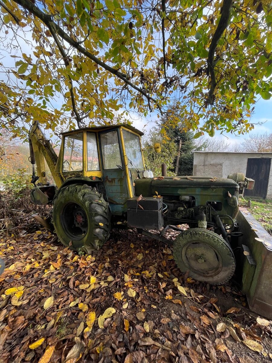 Prodám traktorbagr ( Zetor)