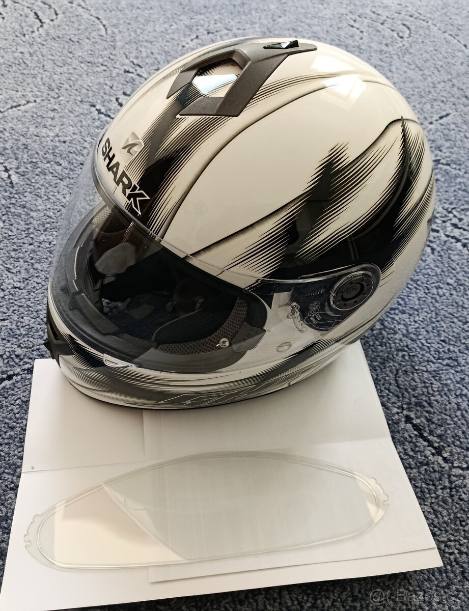 Helma Shark S600