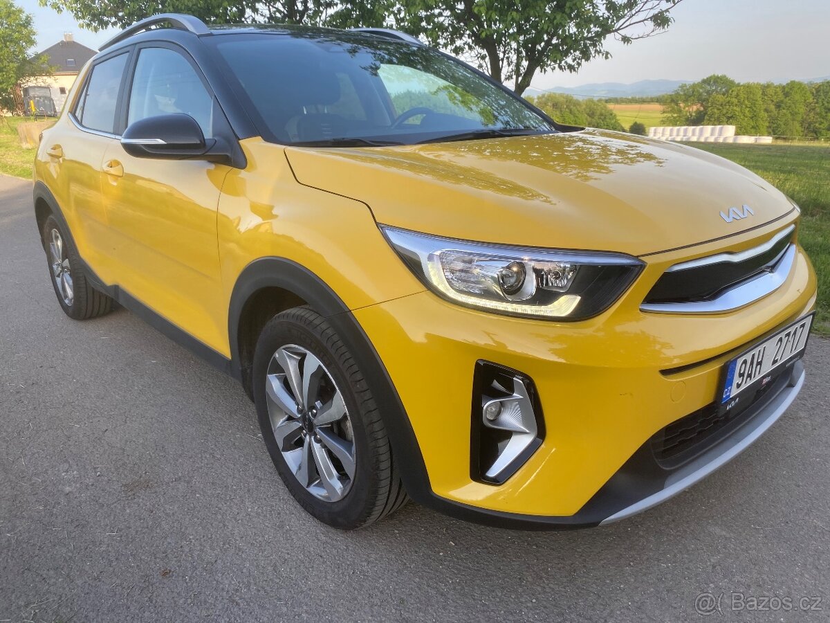 Kia Stonic 1.0 TGDi 73 kw / kup ČR 2022 / kamera / navigace