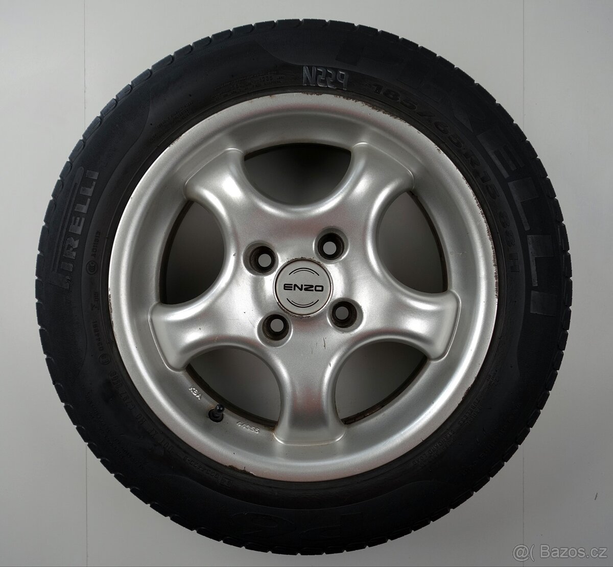 Citroen C3 - 15" alu kola - Letní pneu