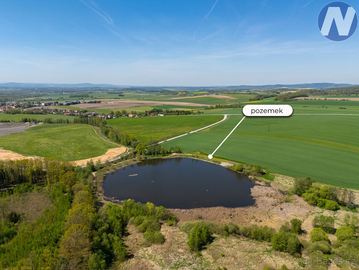 Prodej pozemku u rybníka, 2.512 m2, Olešník