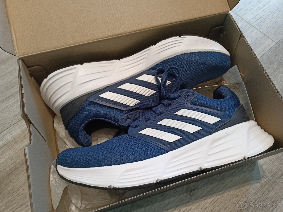 NOVÉ - Boty Adidas, tmavě modrá (GALAXY 6 M), vel. 41