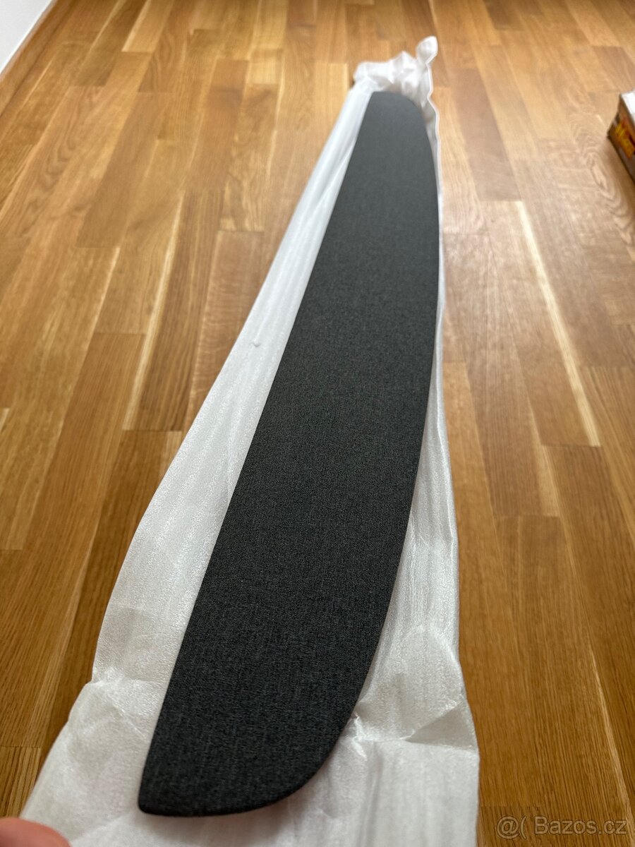Tesla model 3 highland - originální textilní panel