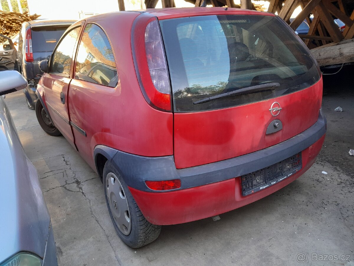 Opel Corsa C na díly