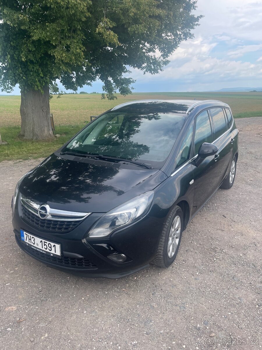 Opel Zafira Tourer