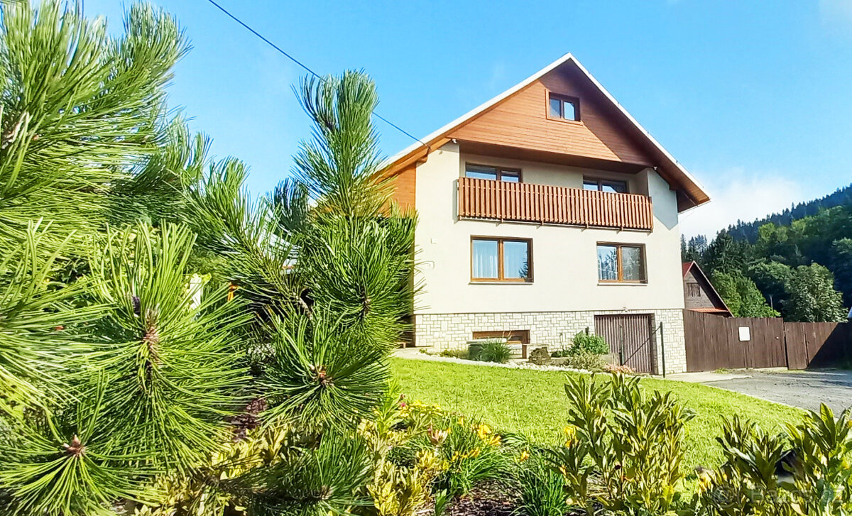 Rodinný / apartmánový dům přímo pod Pustevnami Beskydy