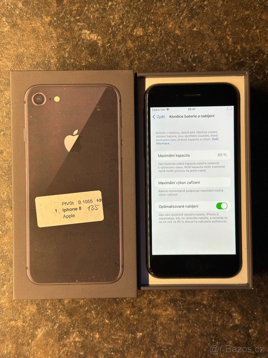 Apple iPhone 8 64GB černý + krabička, bat. 85%