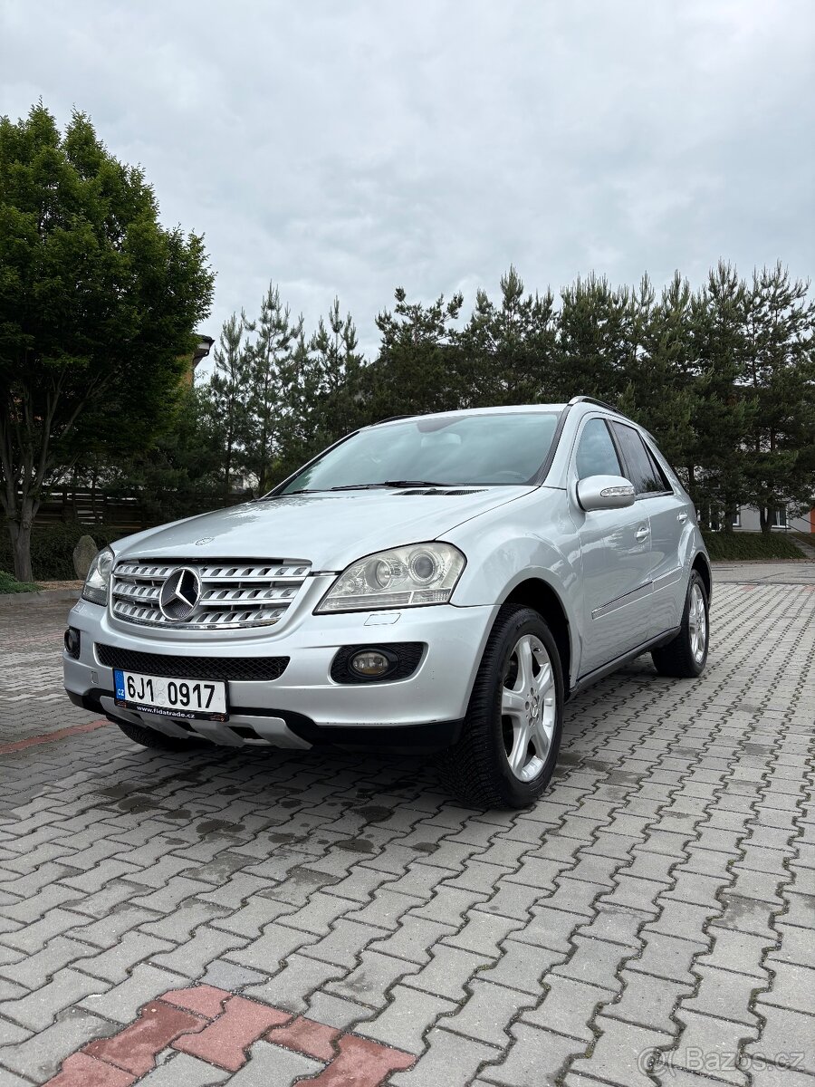 Mercedes benz ml320 sport
