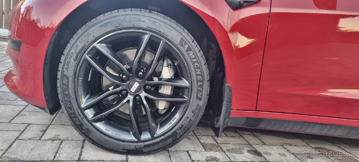Kola BBS 18" pro Tesla model 3