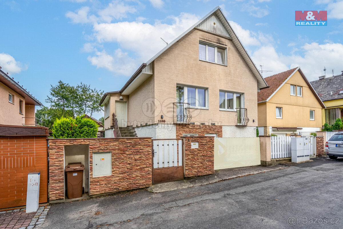 Prodej rodinného domu, 220 m², Mnichovo Hradiště, ul. Lesní