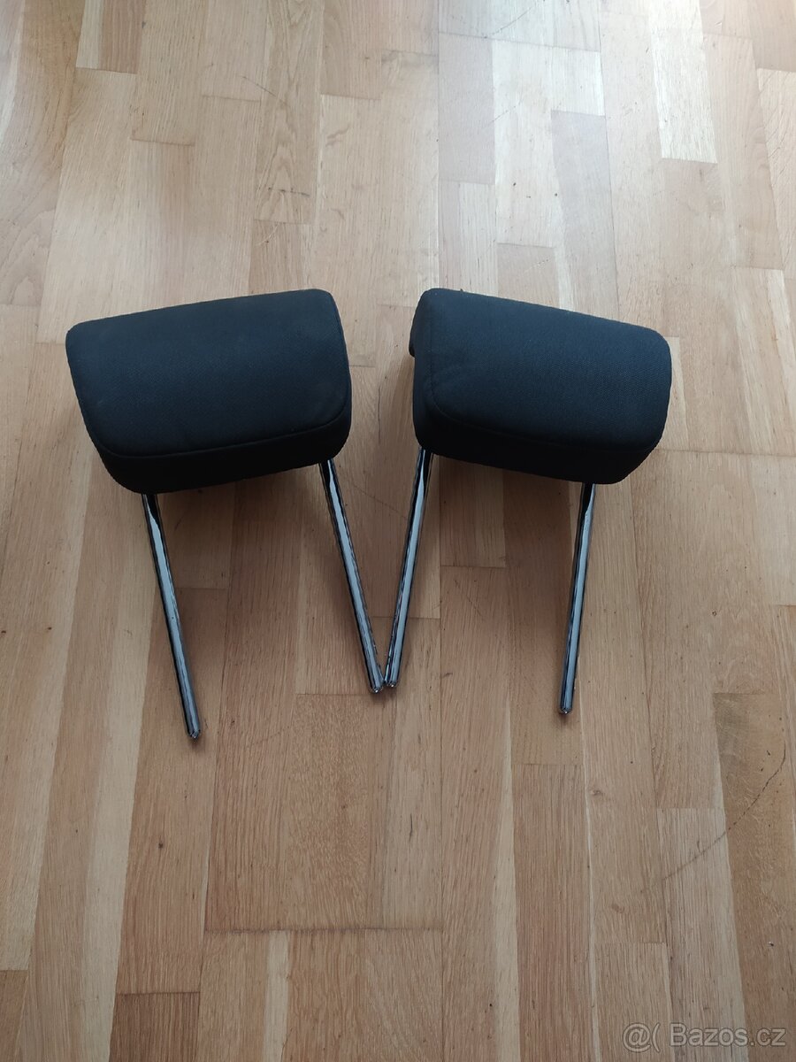 Zadní opěrky hlavy na fabii 3