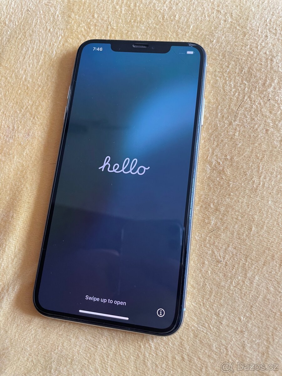 iPhone XS Max 64GB -býlí