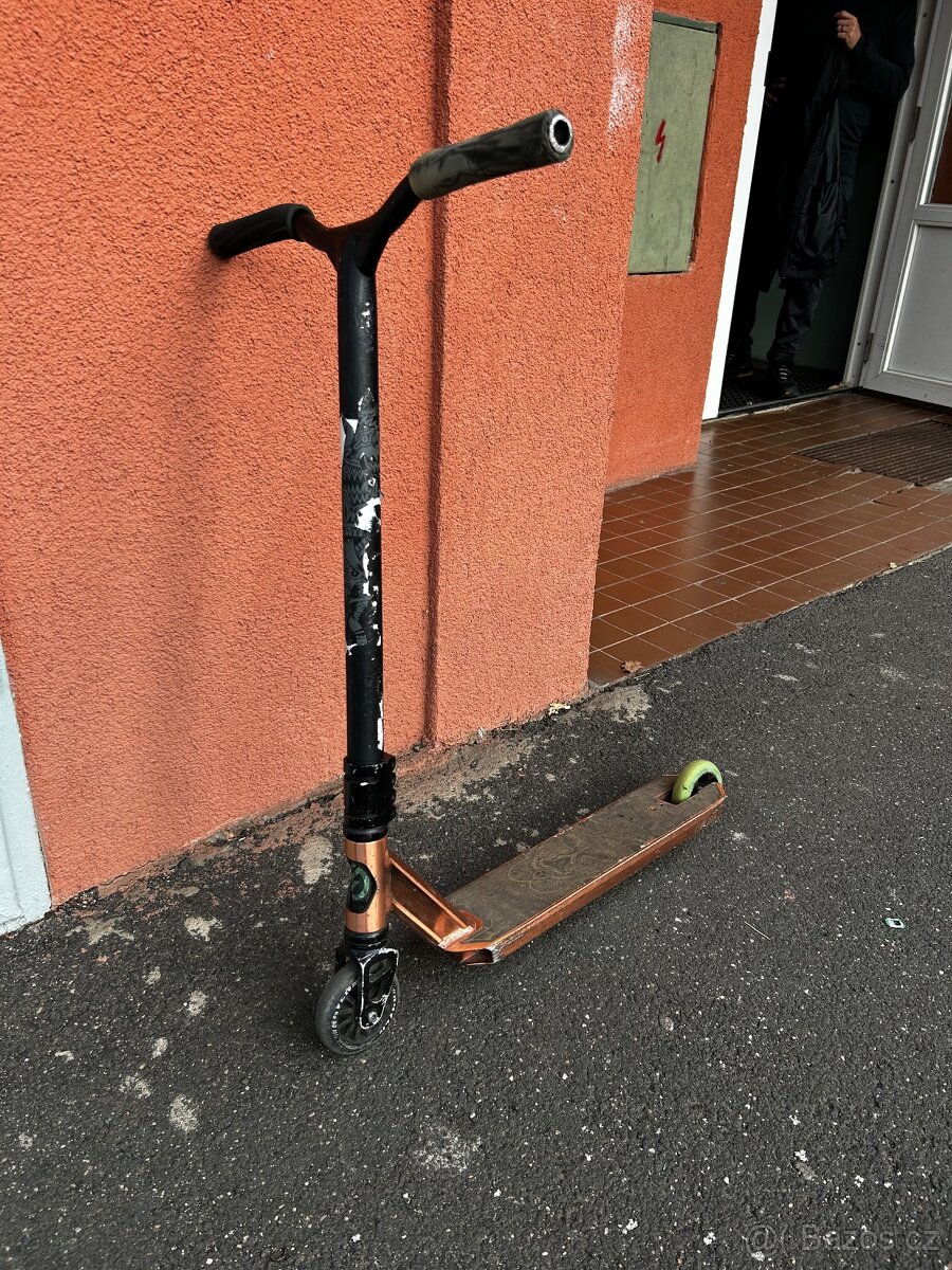 Freestyle koloběžka oxelo