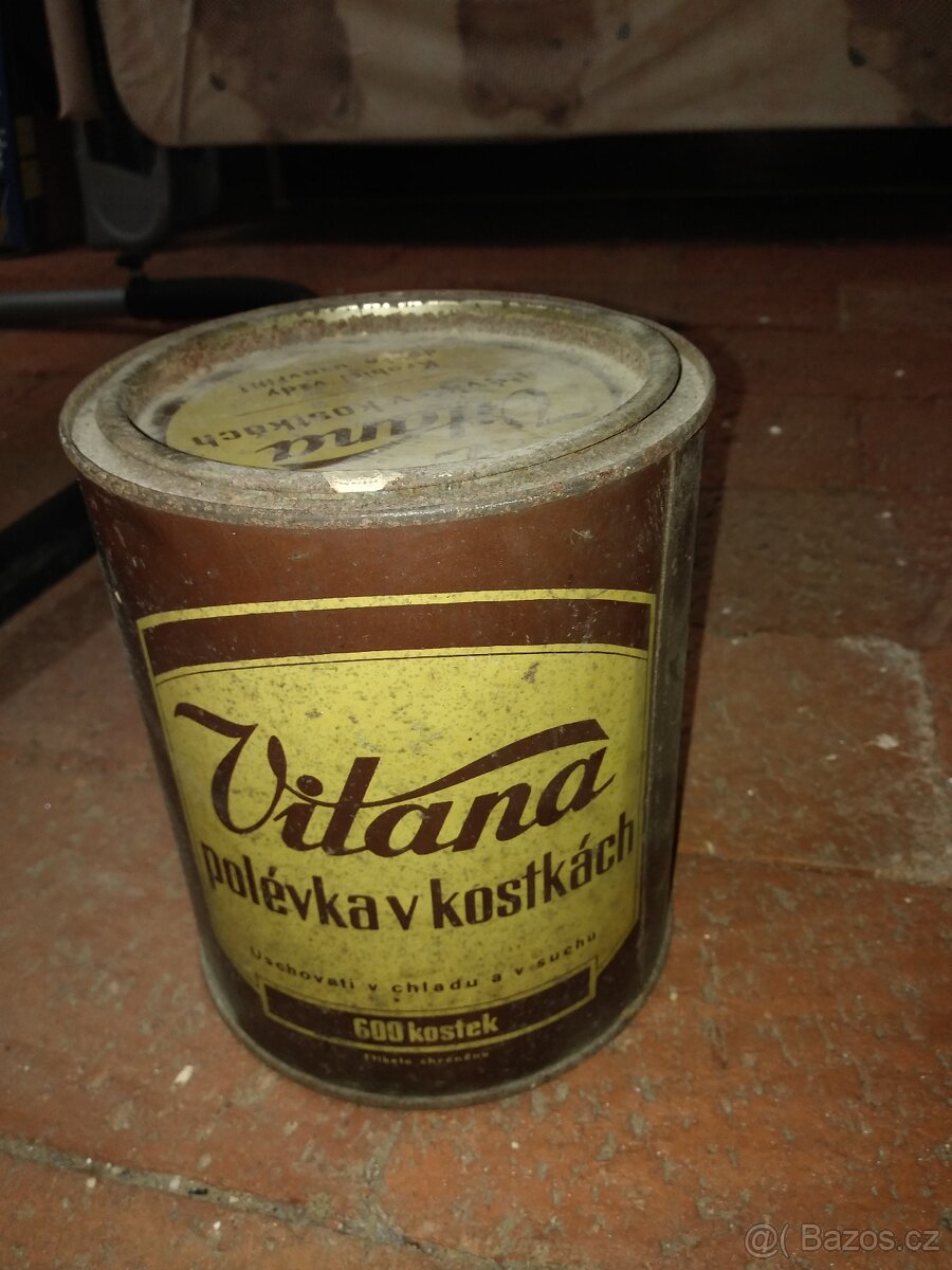 Stará plechovka Vitana